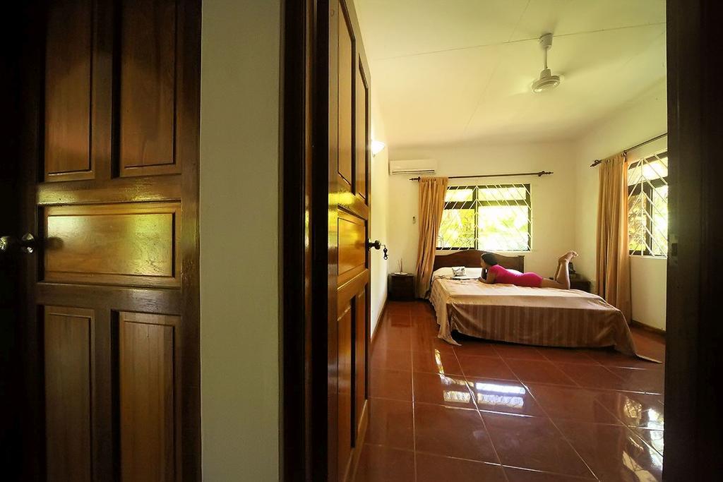 באיה סיינטה אנה Coco Bay Villa חדר תמונה